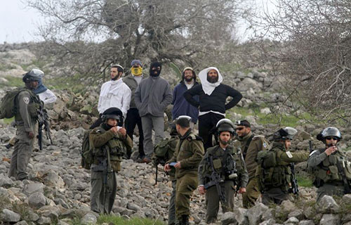 تقرير: الاحتلال يستخدم سياسة ممنهجة لتفريغ القرى الفلسطينية من سكانها