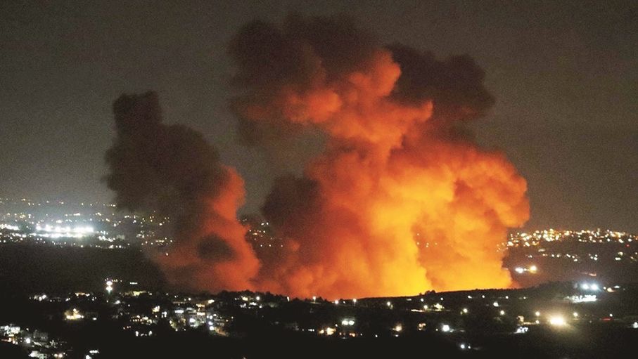 شهيد وجريح باستهداف مسيرة إسرائيلية سيارة في جنوب لبنان