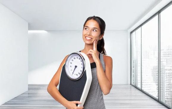 أسرار الحفاظ على وزن مثالي: أسلوب حياة الحمية المؤقتة وفق اختصاصية