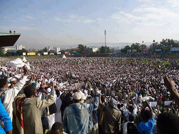 مسلمو إثيوبيا يؤدون صلاة العيدفي مليونية احتجاجية 