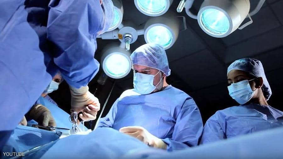 بالفيديو  ..  لاصق طبي "ثوري" بديل للغرز ..  والجروح تلتئم في 5 ثوان