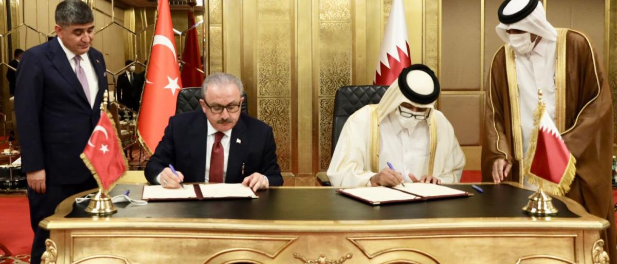 قطر وتركيا توقعان مذكرة تفاهم لزيادة التعاون البرلماني