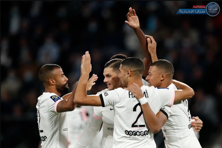 ثنائية حكيمي تقود باريس سان جيرمان لفوز قاتل على متذيل الدوري الفرنسي