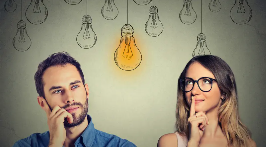 لماذا تعيش المرأة أكثر من الرجل؟ ..  علماء ألمان يحلون اللغز