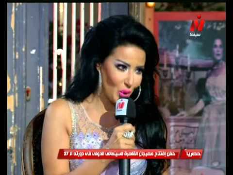 بالفيديو ..  سمية الخشاب تضع نفسها بموقف محرج بسبب فاتن حمامة