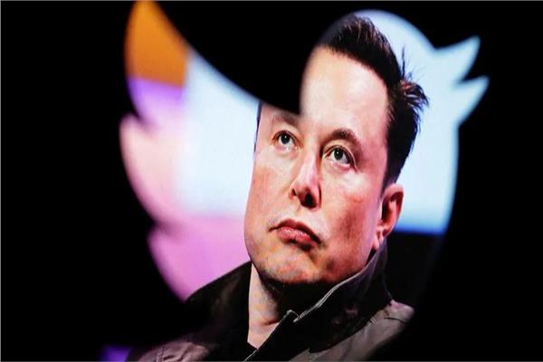 هل نجح ماسك بتحويل «علامة تويتر الزرقاء» إلى مصدر للدخل؟