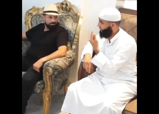 شاهد  ..  إسلام شاب أمريكي في الأردن بحضور أدهم النابلسي 