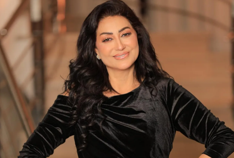 مضحك إلى حد البكاء  ..  وفاء عامر تعلق على اتهامها بتجارة الأعضاء