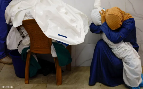 شهداء في قصف مكثف وترجيحات "إسرائيلية" باستمرار عملية رفح شهرين