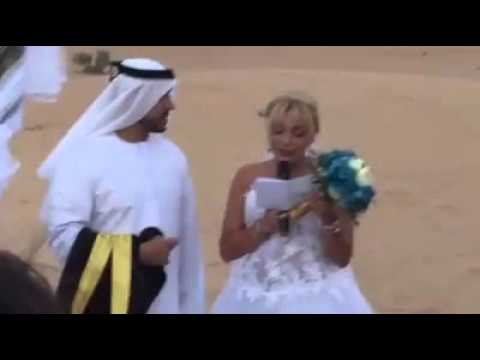 بالفيديو ..  مراسم زفاف شاب إماراتي من فتاة فرنسية في الصحراء
