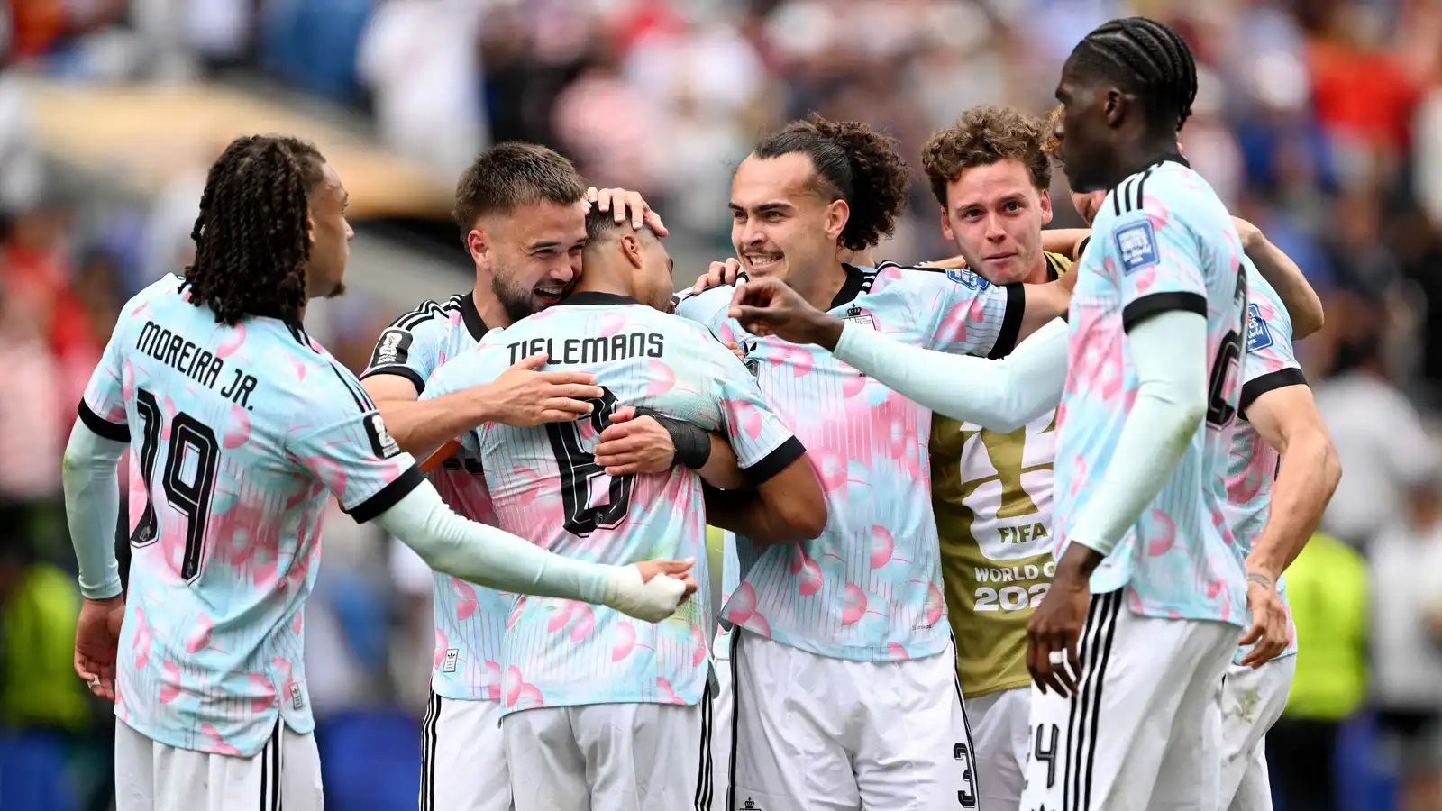 تعرف على المنتخبات المتأهلة إلى دور الـ16 في كأس العالم ..  والمغادرون 