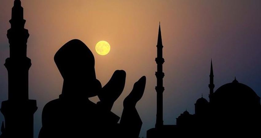الإفتاء توضح حول الأكل والشرب عند بدء الأذان الثاني