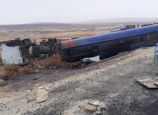 وفاة بتدهور صهريج أعلاف على طريق الزرقاء