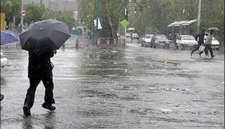 منخفض جوي ماطر يؤثر على المملكة الجمعة
