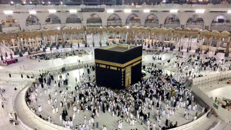 مسن دخل المسجد الحرام لأداء العمرة واختفى