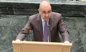 طارق خوري: نصف الشعب الأردني لا يملك ثلاجة وكل 7 بغرفة
