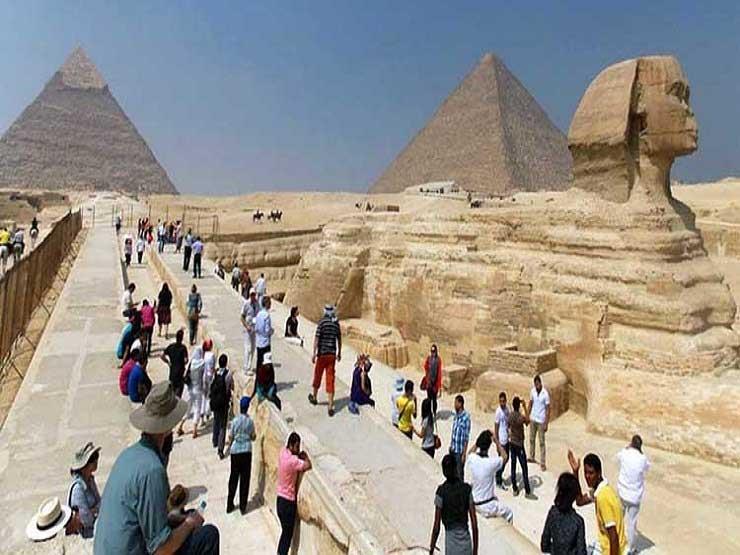 «فسحة» ..  مبادرة شبابية لدعم السياحة في مصر مبادرة شبابية تهدفُ للتعريف بالتراث الشعبي والآثار المصرية