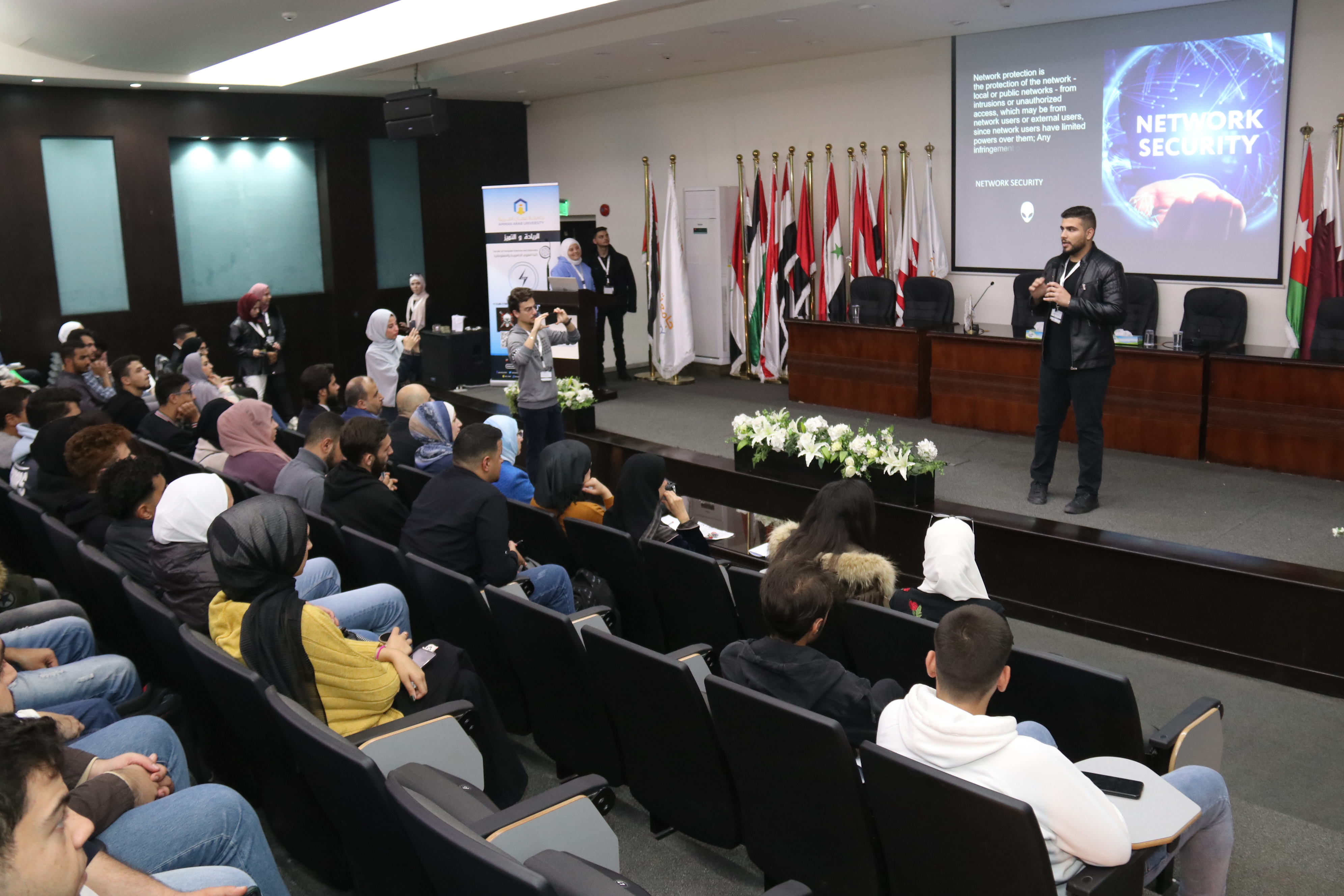 طلبة نادي تكنولوجيا المعلومات IT-CLUB في العلوم الحاسوبية والمعلوماتية ينظموا لقاءً تعريفياً للطلبة الجدد
