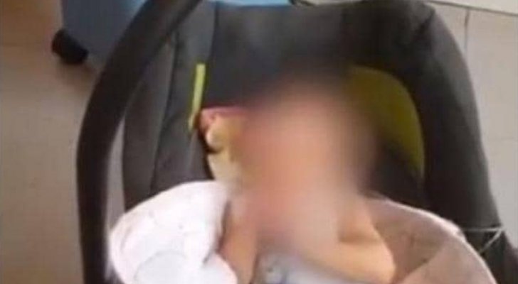 بالفيديو ..  مقطع يهز لبنان ..  أب يلاحق الكهرباء بالشارع لإنقاذ طفله ووضعه على جهاز التنفس الاصطناعي