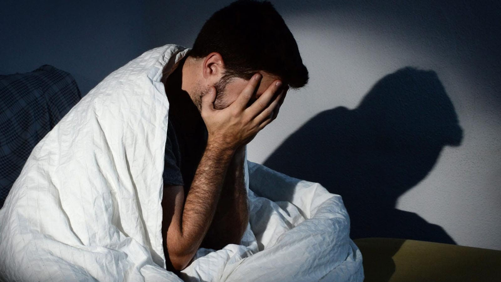 منها العطر والمسامحة ..  طرق جديدة لعلاج الأرق