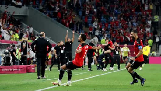 توقف قلبه نصف ساعة وعاد للحياة ..  تفاصيل سقوط لاعب فيوتشر المصري