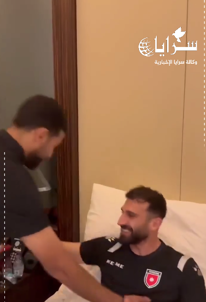 إصابة اللاعب إحسان حداد أثناء الإحماء قبل مواجهة المنتخب السعودي