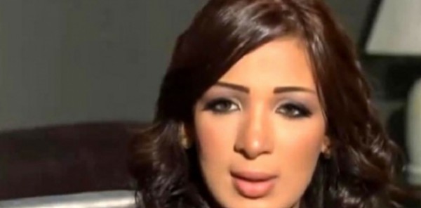 بعد سماعها لخبر وفاة ابنتها وفاة والدة الفنانة صفاء مغربى 