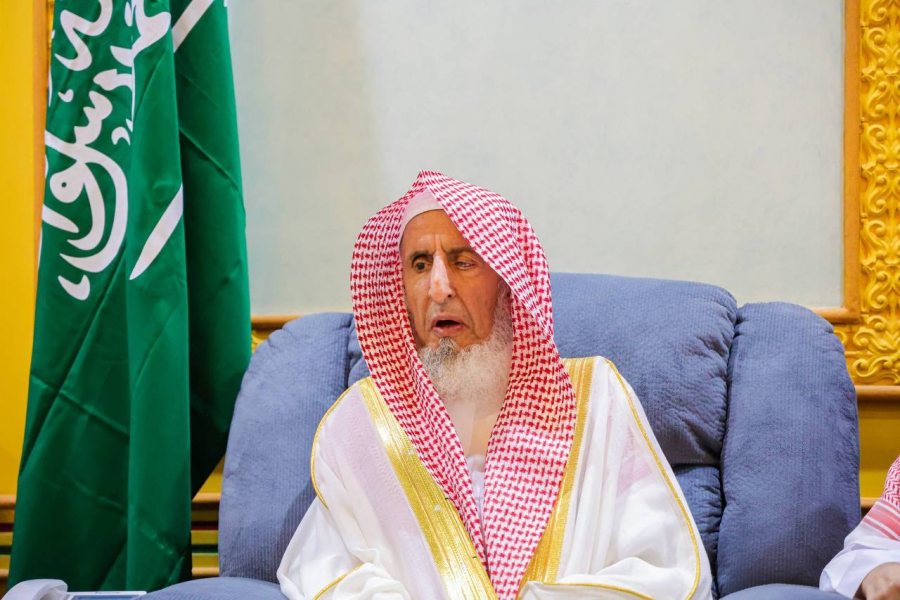 وفاة مفتي السعودية عبدالعزيز آل الشيخ  