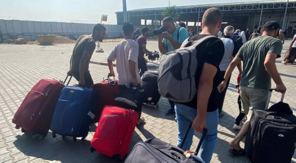 1400 شخص من جنسيات مختلفة غادروا غزة