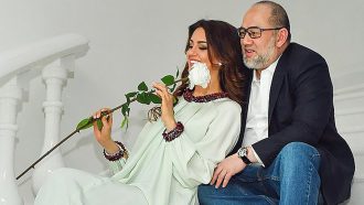 ملك ماليزيا السابق يضع شرطًا قاسيًا لتسوية أزمته مع ملكة الجمال الروسية