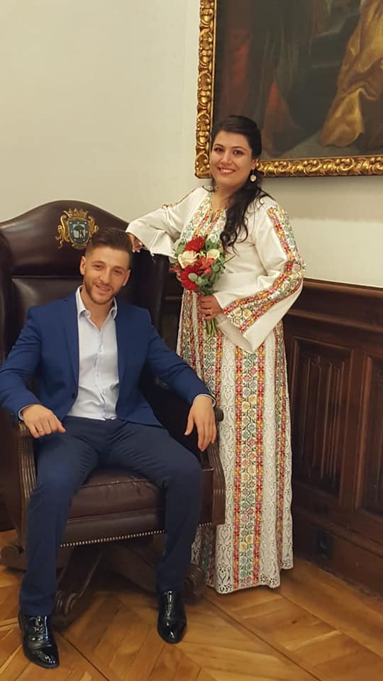 مريم حاتم الخالدي وعمر لتشال  ..  مبروك   ..  صور