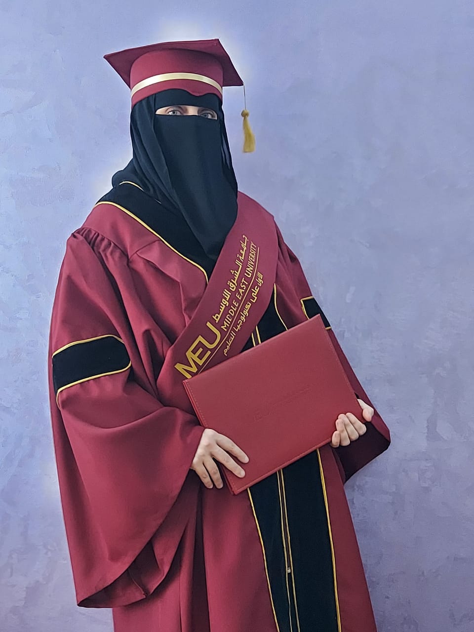 طالبة "الشرق الأوسط" نانسي "محمد خير" المجذوب ..  تلبي النداء الهاشمي وتدرب عشرات الكوادر التعليمية في الداخل والخارج
