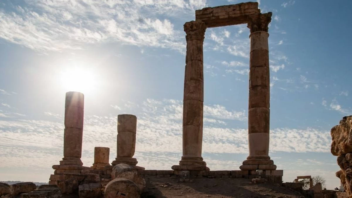 انحسار تدريجي للحرارة ..  وتحذيرات من الغبار