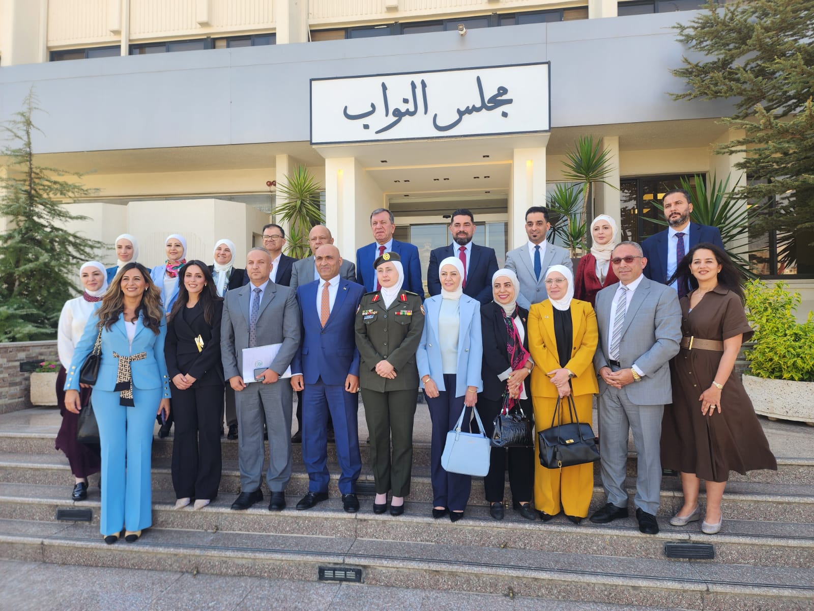 "الصحة النيابية" تلتقي مجلس إدارة بنك الدواء لإطلاق «دواء آمن بلا هدر»