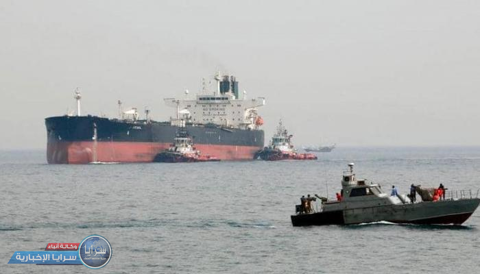  أنباء عن هجوم على سفينة قرب ميناء رأس عيسى بالبحر الأحمر