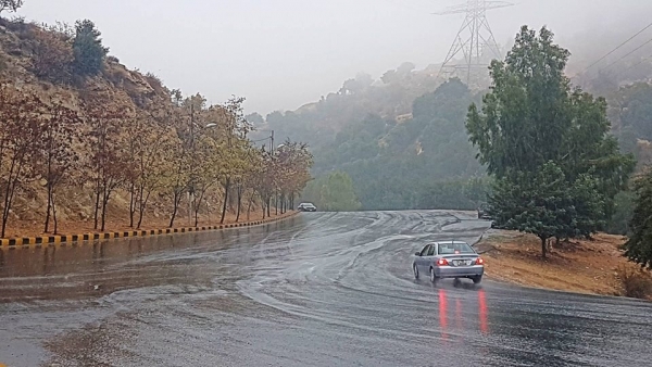 انخفاض على درجات الحرارة وأمطار رعدية في الأردن الاثنين