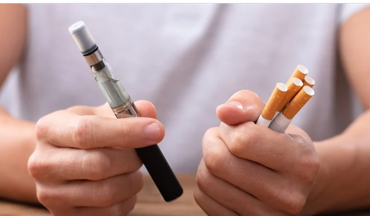 3 عادات سيئة يظهر أثرها الصحي في منتصف الثلاثين