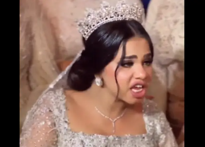 انفجرت غاضبة بوجه المأذون ..  فيديو لعروس مصرية يشعل التواصل