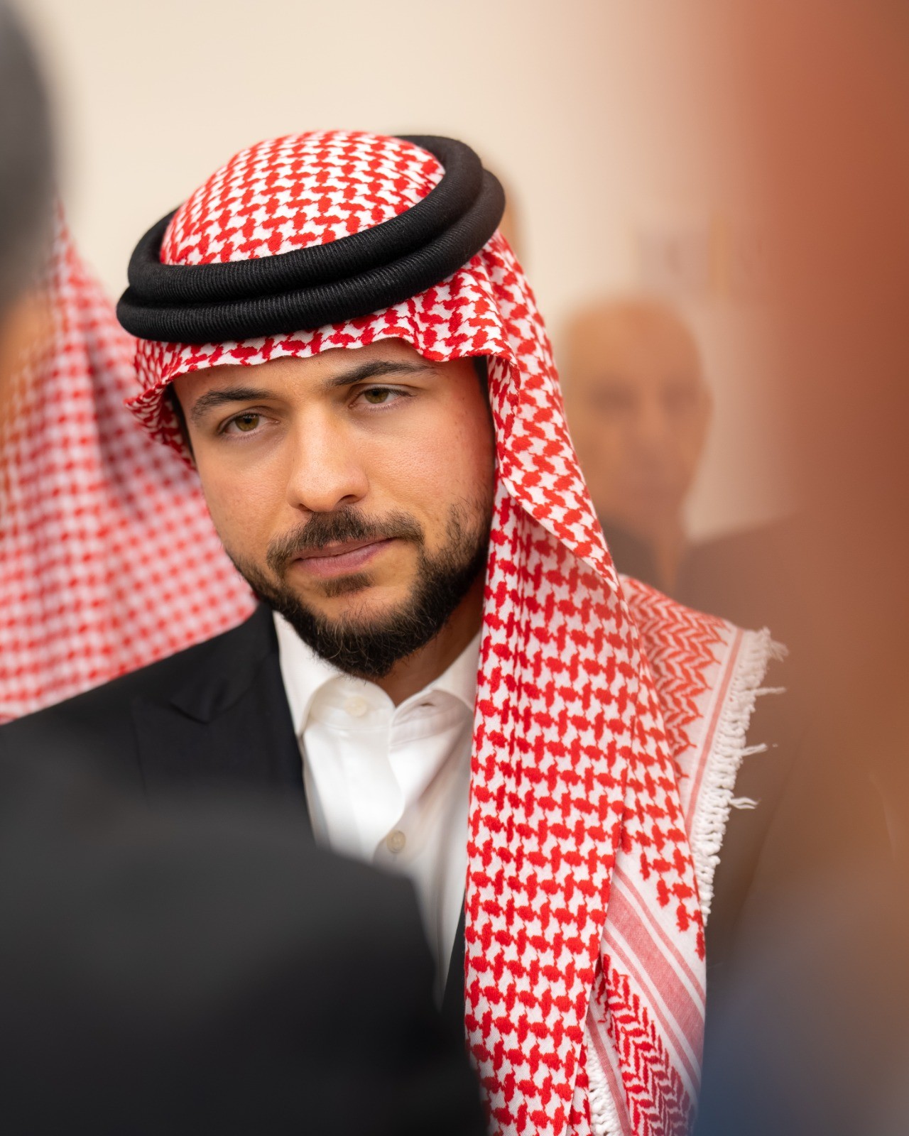 ولي العهد يعزي بوفيات حادث مكلفي خدمة العلم 