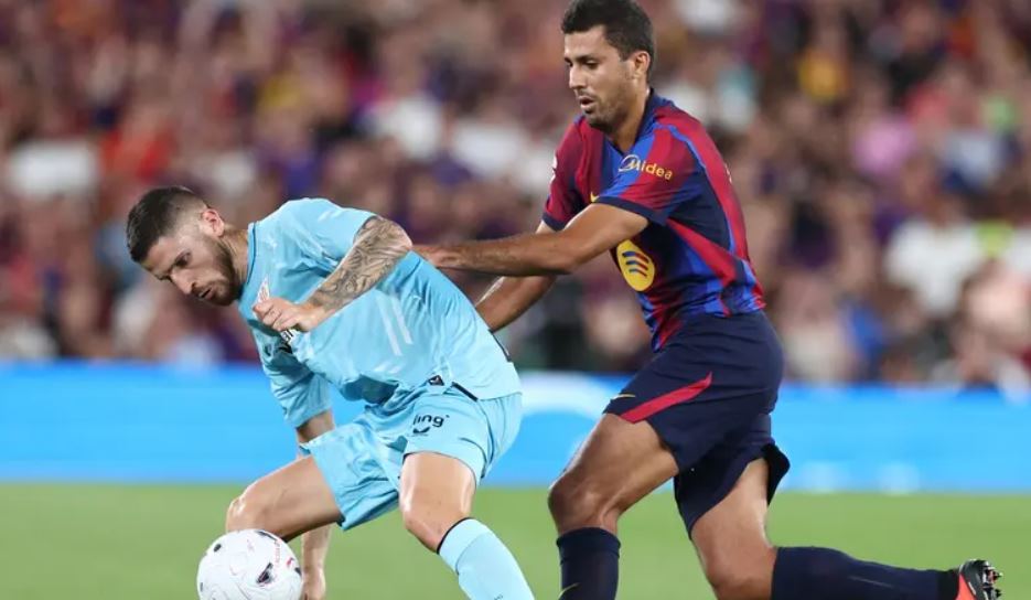 فليك: رودري اللاعب المثالي لفلسفة برشلونة