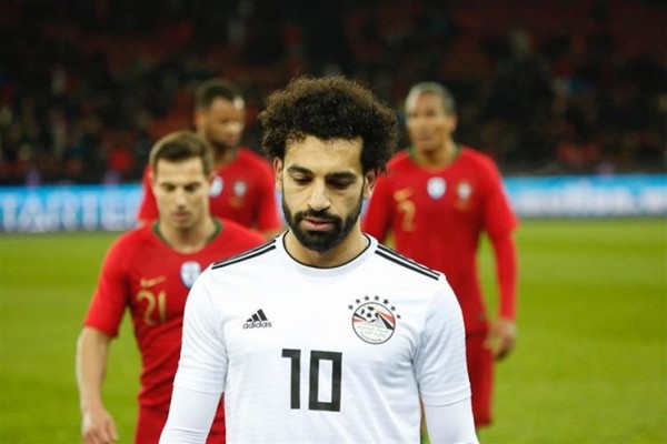 الاتحاد المصري لكرة القدم: محمد صلاح لم يخبرنا بنيته الخروج من المنتخب  