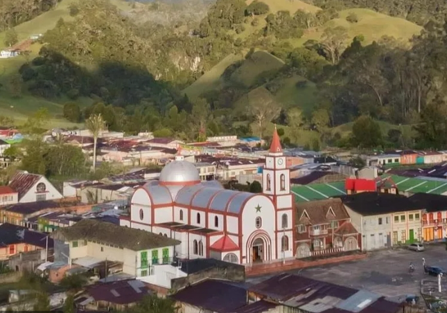 موريللو ..  كولومبيا: جوهرة مخفية في قلب الطبيعة