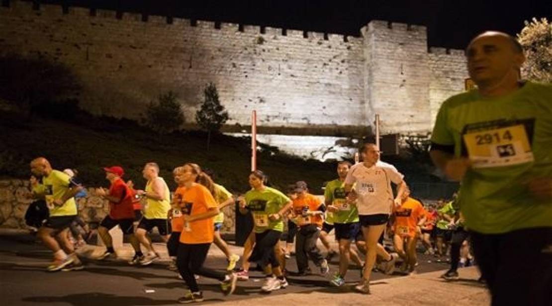 الاحتلال يخطط لإقامة حدث رياضي استفزازي في القدس برفع الأعلام الإسرائيلية 
