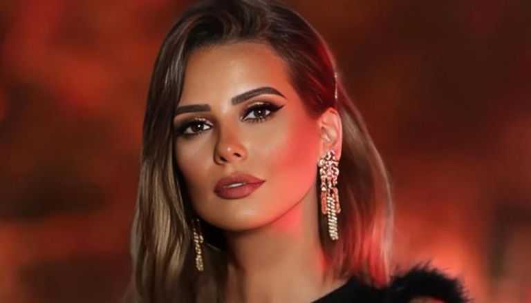 بعد هروب السائق ..  تطورات جديدة في حادث شقيق الفنانة إيمان العاصي