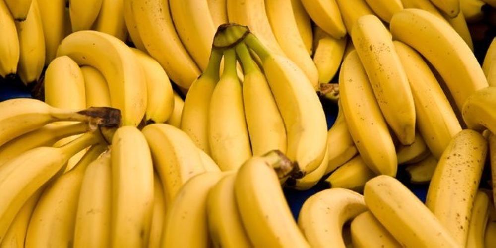 حملة تصاريح استيراد الموز اللبناني يشكون عدم توفره 