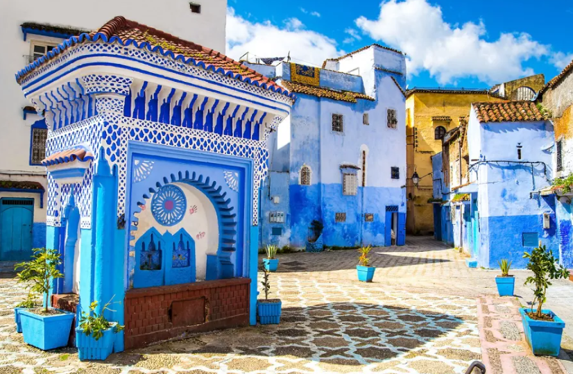 بالصور  ..  أنشطة سياحية في مدينة شفشاون الزرقاء ننصحك بتجربتها