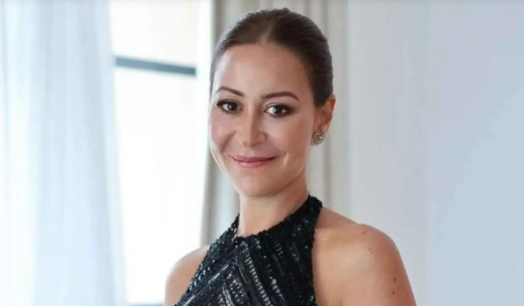 منة شلبي تغادر المستشفى بعد عملية جراحية ..  تفاصيل حالتها الصحية