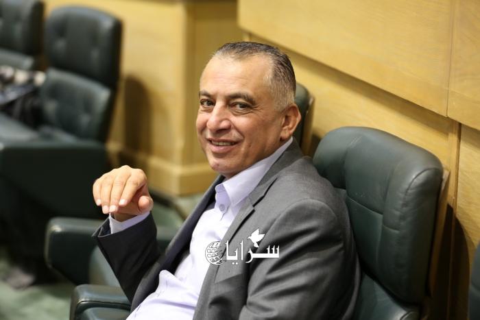 بالفيديو ..  النائب الظهراوي لـ رئيس الوزراء: "الشعب الأردني يحبك ..  لكنك بدأت ملف الفساد مثل منتخب مصر وانتهيت مثل المغرب"