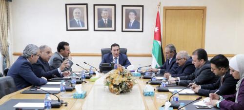 "النواب": شراكتنا مع الحكومة لتقاسم الهم الوطني