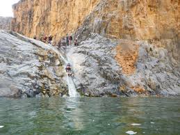 وادي الهيدان: مكان سياحي للاستمتاع بالطبيعة الخلابة